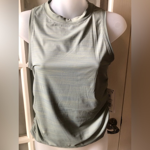 Core 10 by Reebok Women's ACTIVChill Fitted Tank - Picture 6 of 10